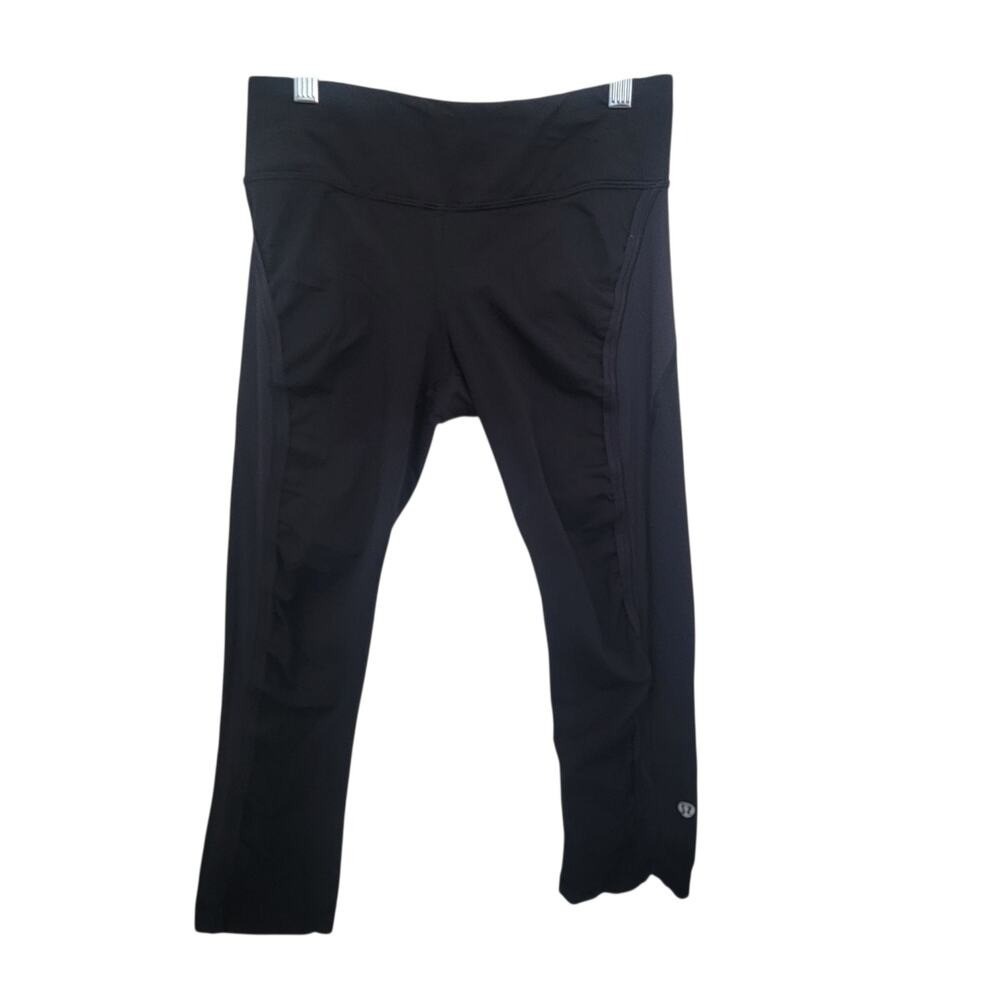 Lululemon Black Ruched Crop Leggings Womens Size 6 Back Zip Pocket Athletic Yoga